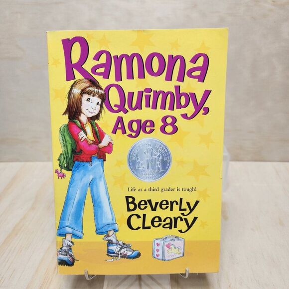 Two Beverly Cleary Chapter Books - Muggie Maggie & Ramona Quimby Age 8 - Picture 2 of 5